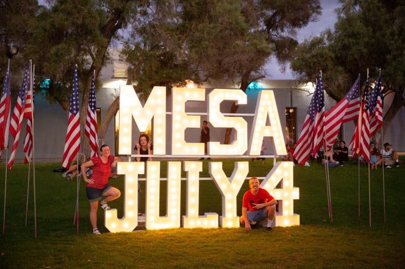 Mesa July 4 sign provides great photo opportunities 