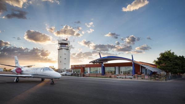 Falcon Field Terminal_Air Side Exterior _Jet at Sunrise_Kyle Zirkus Photography 2016